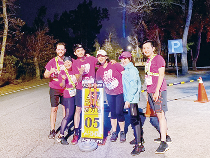 「2020 CRUFURUN夸父追日跨夜接力賽│4th金門站」圓滿落幕,吸引金門以及台灣選手計306人組隊參賽,團隊合作接力完124公里長征。參賽選手表示對金門留下深刻印象,對此次路線規劃也相當滿意,還沒離境就期待下次再訪金門。
(司格特國際運動行銷有限公司提供)