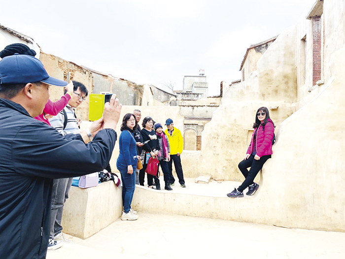 為因應目前正夯的「沙美摩洛哥」異國情調旅遊，縣府即將推出金沙地區第一條專屬導覽遊程。（縣府提供）
