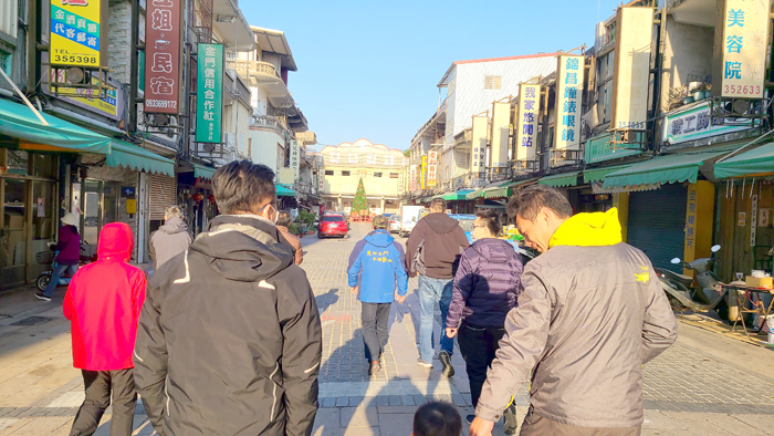 走訪沙美老街，感受傳統的樣貌。（觀光處提供）