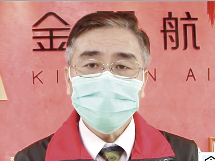 金門航空站主任洪念慈表示,為疏解110年度春節期間返臺旅客需求,2月15日上午6時30分起至2月17日止為期三天將成立「聯合補位單一窗口」服務櫃檯。(本報資料照片/翁維智攝)