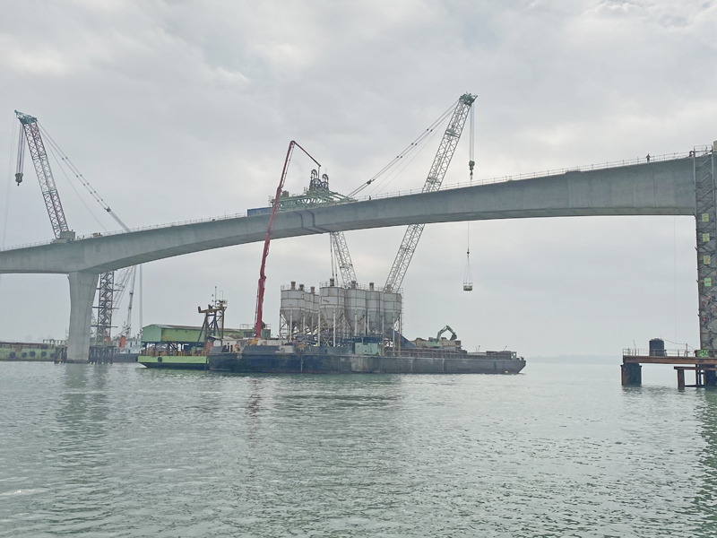 金門大橋目前實際工程進度87.07%，落後3.50%。（翁維智攝）