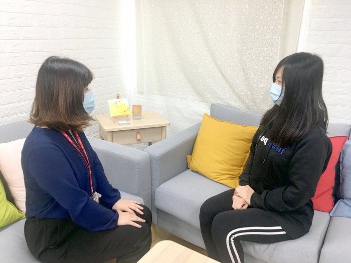 衛生局提供金門地區居民每人每年6次免費心理諮商服務，歡迎民眾多加利用。（衛生局提供）