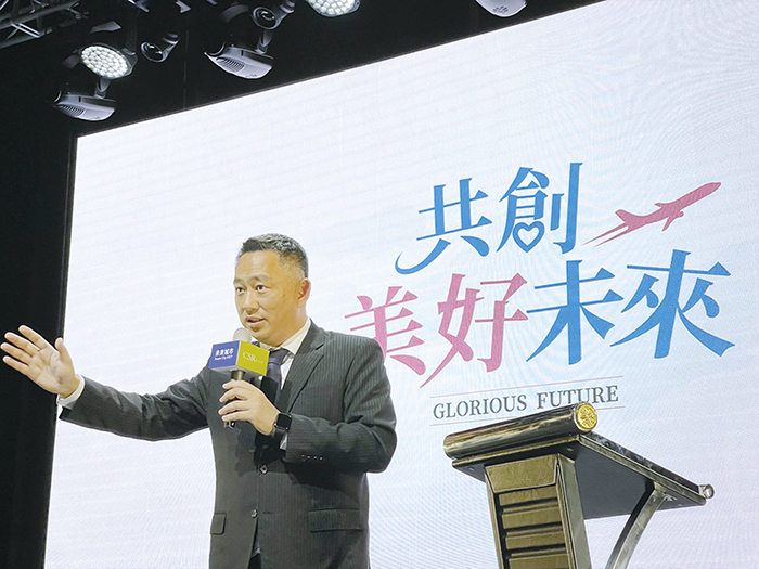縣長楊鎮浯應邀暢談金門永續發展，強調金門願意進一步成為兩岸的和平橋樑，更願意成為「兩岸相關政策先行先試示範區」。（縣府提供）