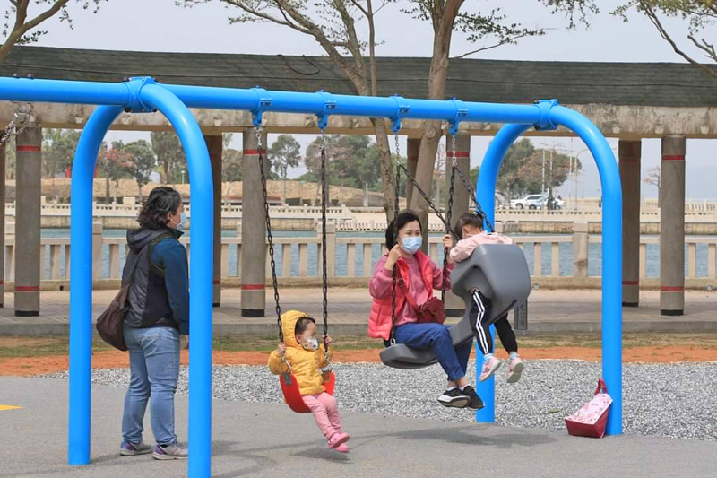 幸福童趣Let’go──莒光共融公園遊戲場5月2日啟用,邀請大小朋友一起同樂。(照片由金門縣政府教育處提供)