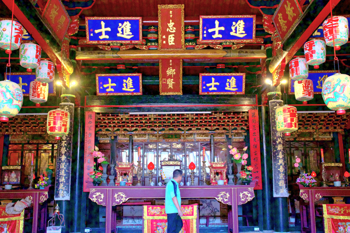金門陳氏宗祠也經過匠師陳榮文團隊的整修，他認為身為陳家子孫，就有責任得將祖宗留下的產物修回原樣。 （實習記者陳卓希攝）