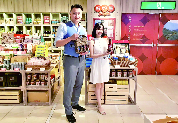 李彥勳和Queena創辦的金門精釀,參加新光三越旗下品牌「好好集」舉辦的活動,被評選為「喝出台灣味」第一名。(K BEER 金門精釀提供)