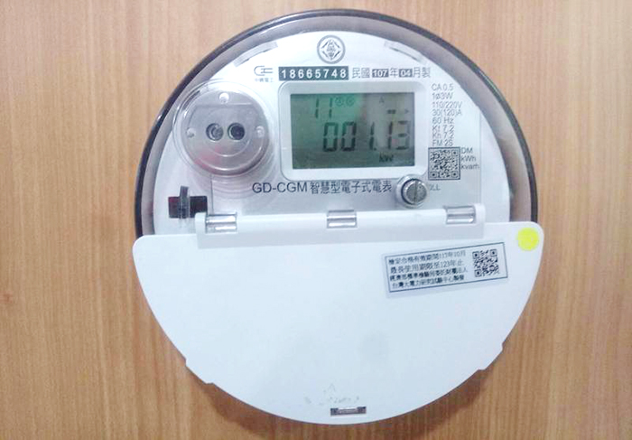 台電公司也完成了金門全島的智慧電表換裝，並在金門設置全國最大、首座併入電網系統且能接受即時調度的儲能系統。（本報資料照片）