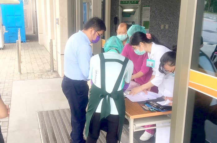 金門縣政府教育處委由金門醫院針對全縣72位教育人員進行抗原快篩，結果「全數皆為陰性」。
（教育處提供）