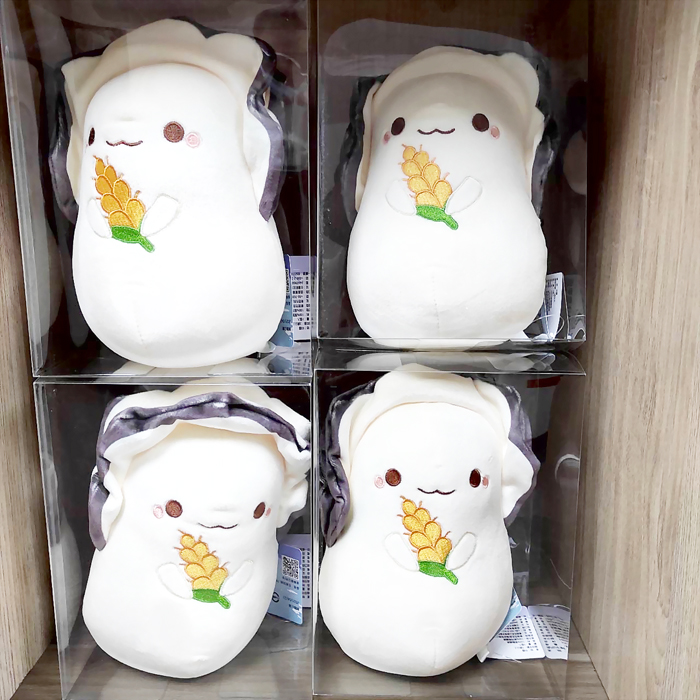 也有「石蚵娃娃」等多樣禮物。（金寧鄉公所提供）