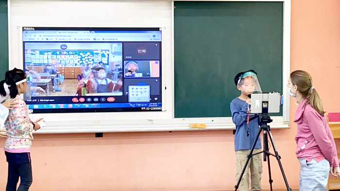 開瑄國小學生與韓國首爾浦二初等學校學生進行線上交流課程。(開瑄國小提供)
