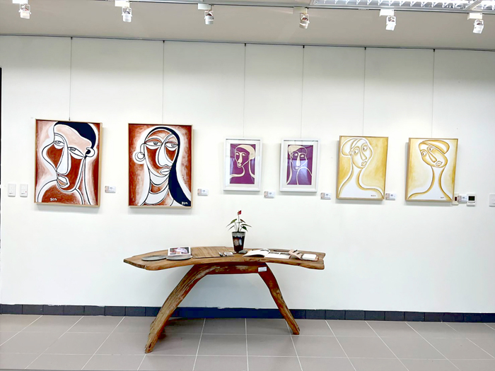 《漂流與回航》楊樹森個展,今日(3/19)在馬偕醫學院藝文中心揭展,展至4月17日。(馬偕醫學院全人教育中心提供)