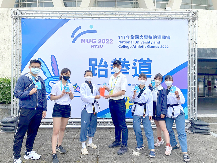 111學年度全國大專校院運動會圓滿落幕,國立金門大學在田徑、軟式網球和跆拳道等項目中,取得歷年來最好的成績。(金大提供)
