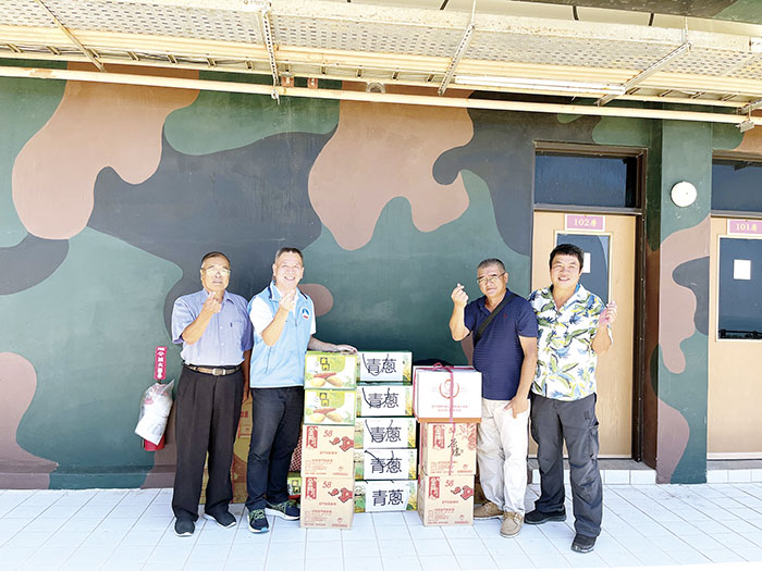 秘書長陳祥麟率縣府團隊前往烏坵，實地勘察地方建設並關懷烏坵鄉親。（金門縣政府提供）