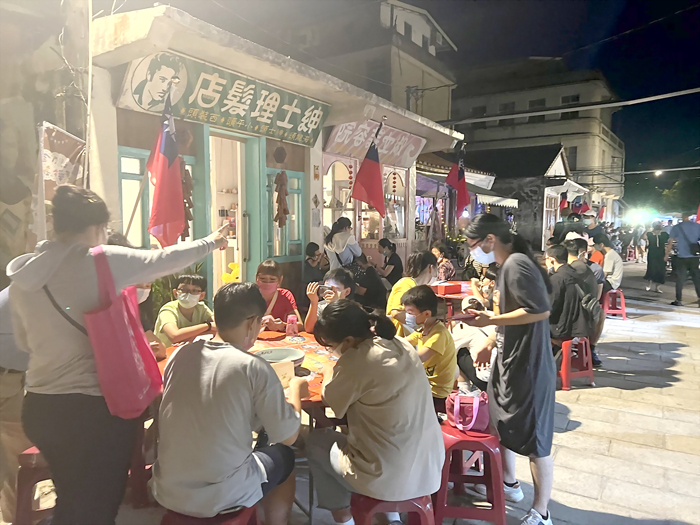 博狀元餅大賽席開10桌。(陳麗妤攝)