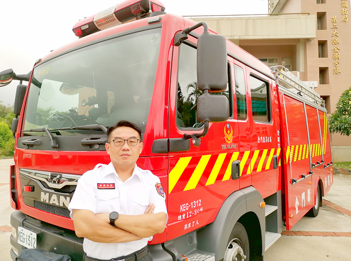 金門縣消防局第二大隊大隊長陳國瑋當選消防楷模。（消防局提供）