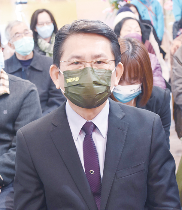 縣府秘書長則延攬前台南市環保局長謝世傑。（翁維智攝）