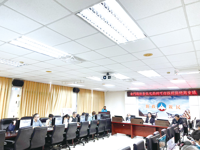 縣長陳福海繼成功爭取中央經費，促成內政部在金門興建社會住宅案後，希望續將金門較為欠缺的社福需求納入社會住宅開發規畫案中。（縣府提供）