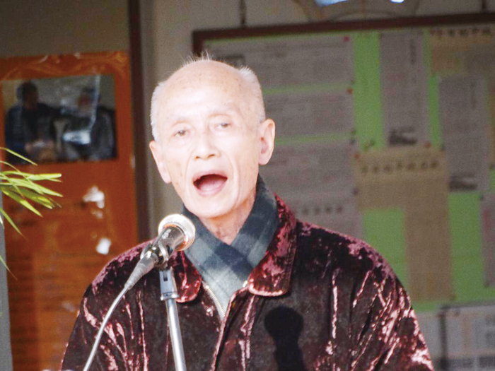 陳榮泰-南音操作傳承演唱。（金門縣文化局提供）