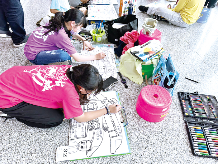 金門航空站舉辦飛航安全宣導活動寫生及書法比賽。（民眾提供）