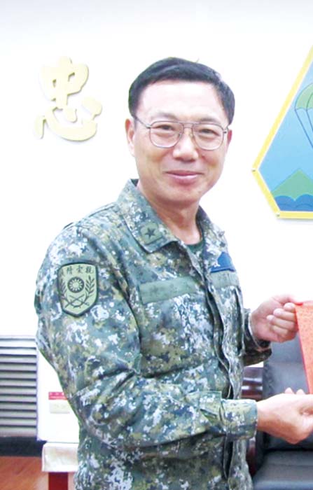 現任金防部指揮官陳忠文即將升任陸軍司令部副司令。（翻攝陸軍官校官網）