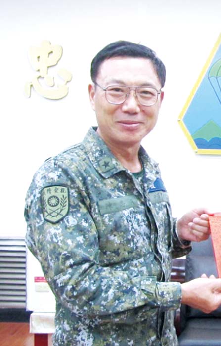現任金防部指揮官陳忠文即將升任陸軍司令部副司令。(翻攝陸軍官校官網)