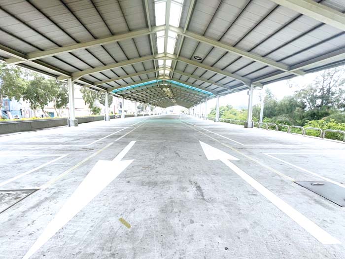 金城東門北堤臨時市場停車場預計8月16日起開放月票停車使用，希望逐步改善停車秩序。（觀光處提供）