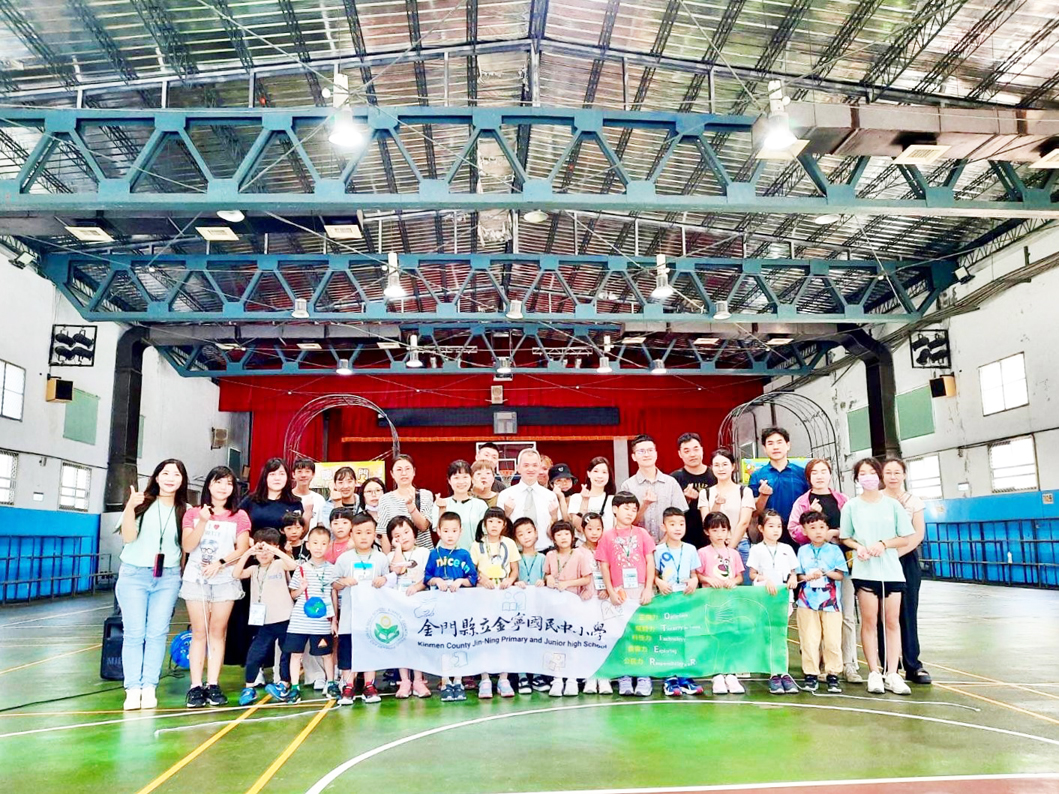寧中小小學部舉辦系列活動歡迎小一新生入學。(金寧中小學提供)