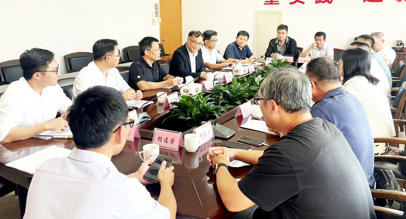 金門縣副縣長李文良率團訪廈門市,反映民眾往返金廈通關問題,期讓往返金廈更為便捷。(縣府提供)