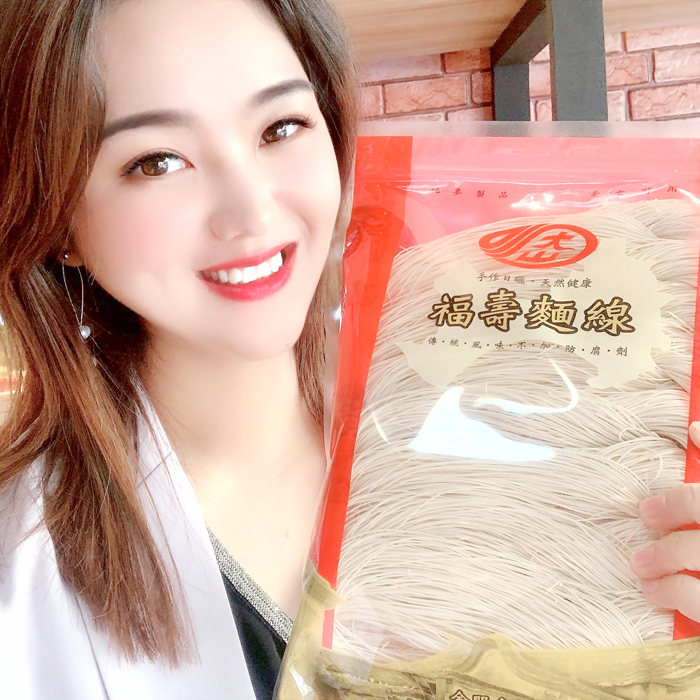 大山製麵廠第三代負責人蘇雅芯。(大山製麵廠提供)