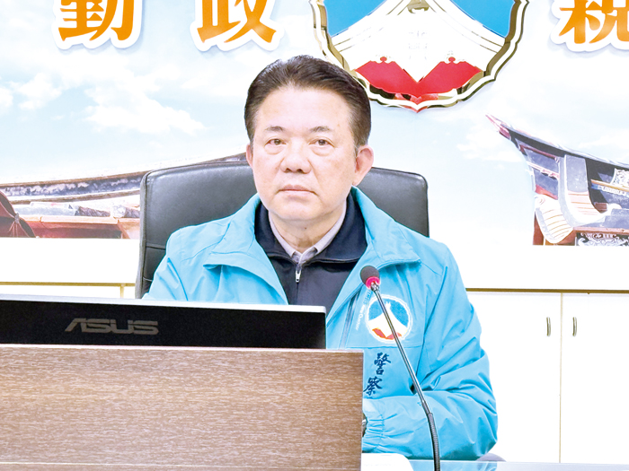 金門縣政府召開113年第1季道路交通安全聯席會報,由新任金門縣警察局長陳錦文主持。(陳冠霖攝)