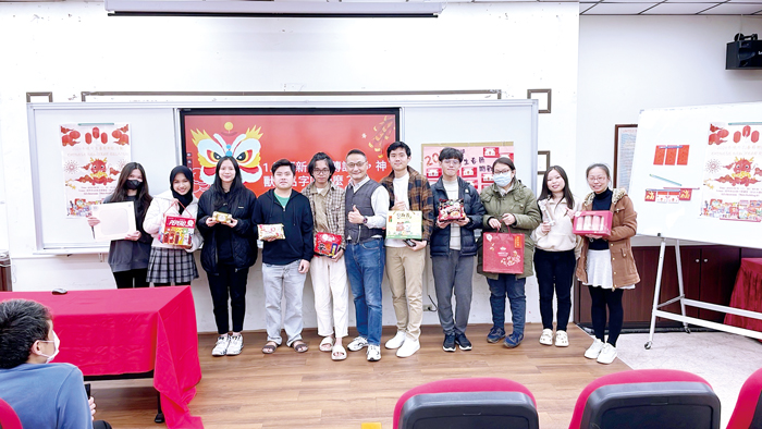 金大舉辦春節聯歡活動，讓境外生感受農曆年節的氣氛。（許峻魁攝）