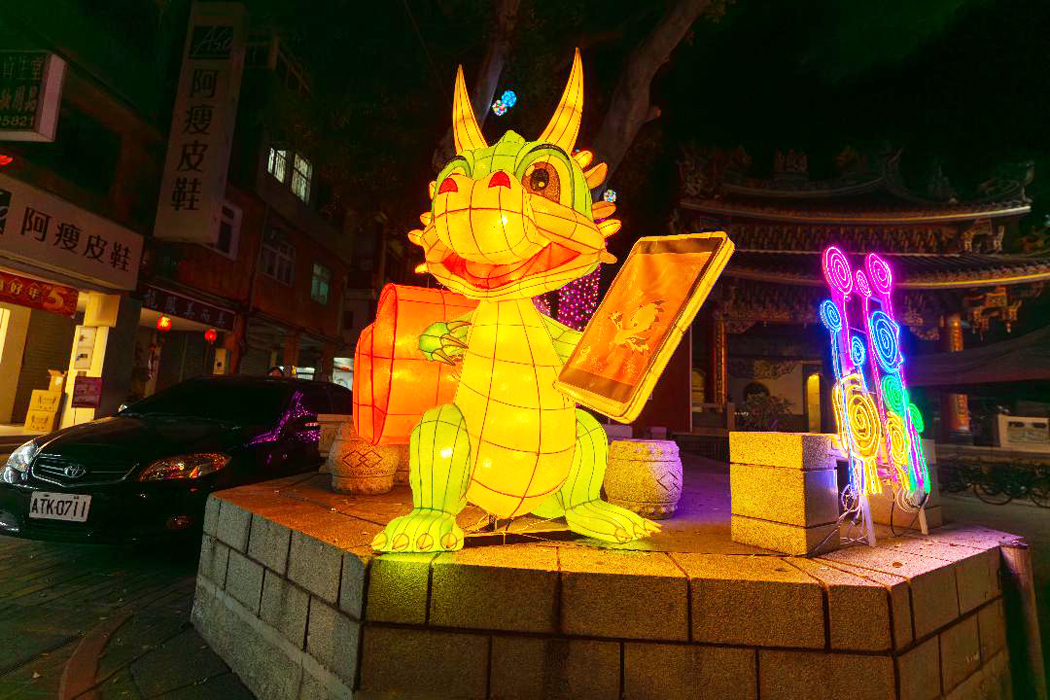 祥龍賀歲迎新春!2024金門元宵燈節年節試點燈。(李增汪攝)