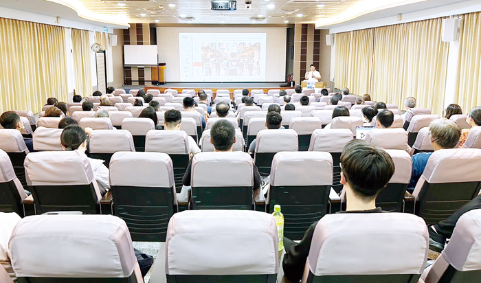 金門縣政府人事處昨辦「生成式AI與電子化政府的發展」專題講座。(人事處提供)