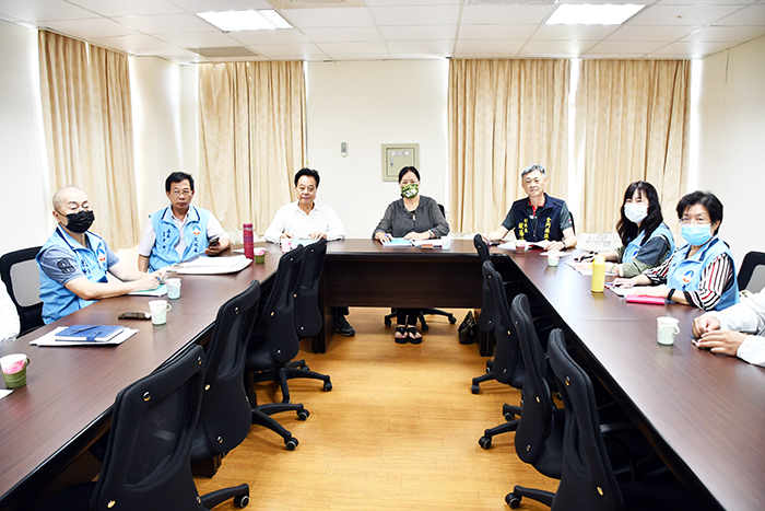 第四審查委員會會議由召集人許玉昭主持。(楊水詠攝)