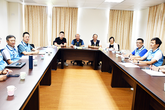 第三審查委員會會議由召集人洪成發主持。(楊水詠攝)