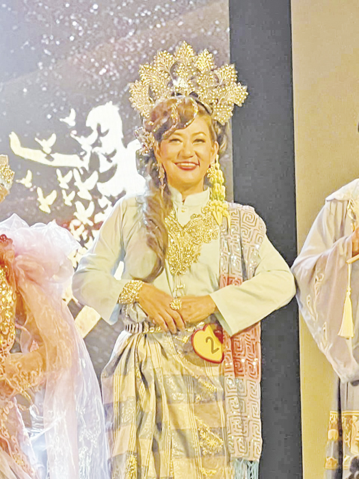 張雪紅女士榮獲優秀獎。
(圖源:雪蘭莪金門會館社群)