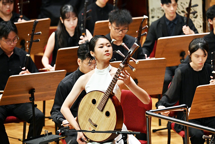 孫聿瑩攜手樂團精彩演出，完美謝幕。（孫聿瑩提供）