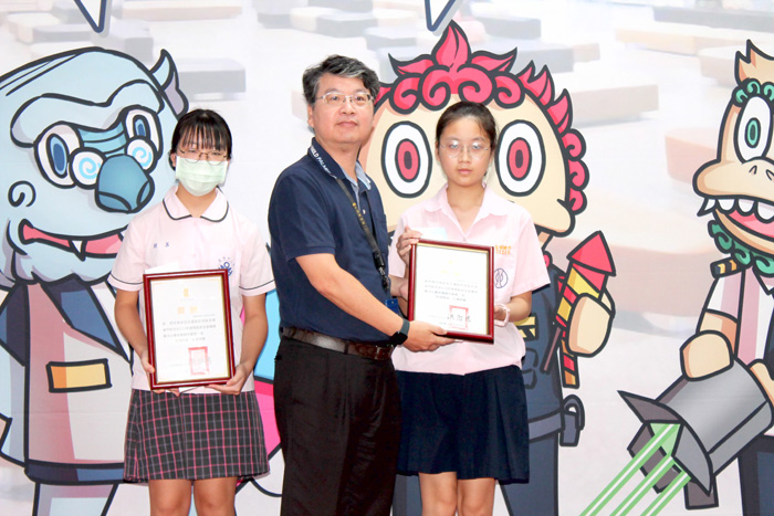 金門航空站舉辦飛安宣導週國中書法及國小寫生比賽頒獎典禮。(金門航空站提供)