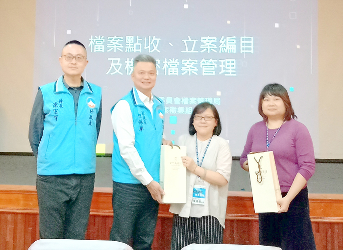 金門縣政府行政處辦理一一三年檔案管理教育訓練課程,以培訓及精進機關檔案管理人員專業知識。(行政處提供)