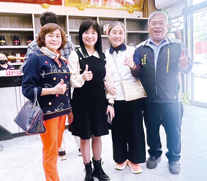 三陽機車經銷商跨海送愛心，為金門家扶兒童點亮學習希望。（金門家扶中心提供）