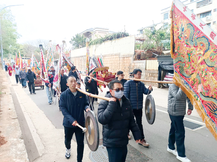 湖埔村湖峰雙忠廟做醮。(呂肇中攝)