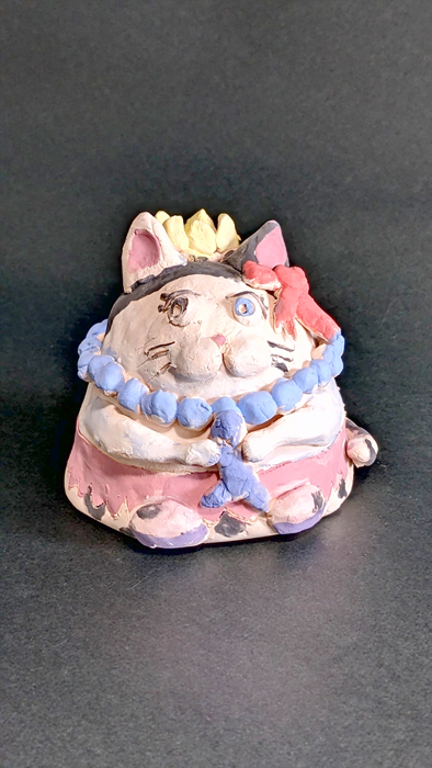金門縣賢庵國小及垵湖分校學生所創作的陶藝作品。（文化局提供）