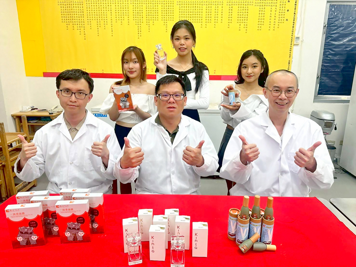 金門大學生物科技暨健康產業研究中心以金門在地植物為素材，開發芳療產品，打造特色健康品牌。（金大提供）