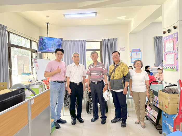端午節前夕,寧湖土地公廟慈善會前往金門縣福田家園與康復之友協會進行節前慰問。(該會提供)