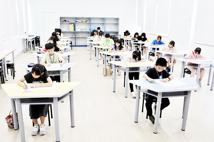 烈嶼國中舉辦「114年度烈嶼學區語文新人獎」,語文好手展現各自的實力。(烈中提供)