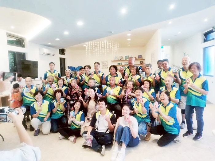 親海共融探索之旅。
（信義新村社區發展協會提供）