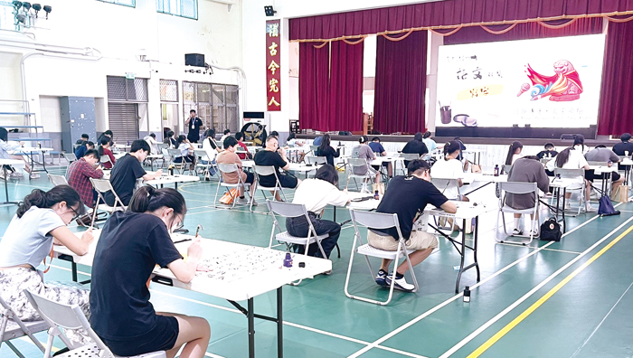 金門縣114年語文競賽昨(20)日起於金沙國中登場。首日賽事順利圓滿,選手齊聚一堂,展現語文素養與文化傳承的實力。
(金沙國中提供、陳麗妤攝)