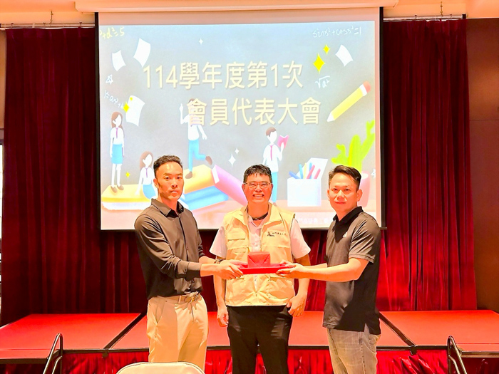 國立金門高級農工職業學校，召開114學年度會員代表大會及家長委員會，由楊上卜當選新任家長會會長。（金門農工提供）