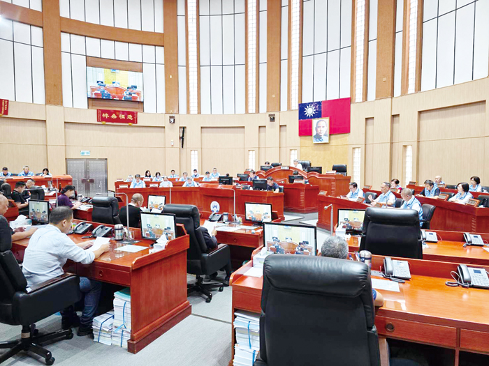 金門縣議會昨日召開第十五次臨時會。(許峻魁攝)