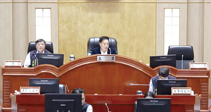 縣議會昨日召開第八屆第十七次臨時會。(翻攝網路)